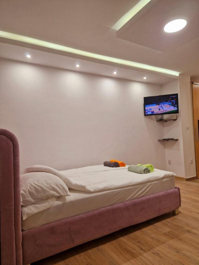 Lux Banovo Brdo Apartament Belgrad